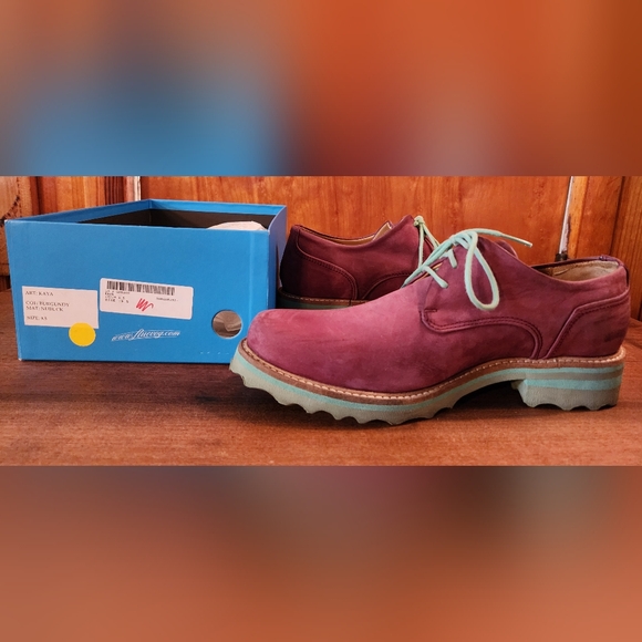 Fluevog Kaya Burgundy - Picture 7 of 10